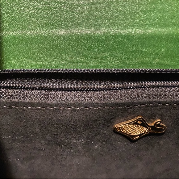 Vintage Stingray Handbag - Picture 10 of 11